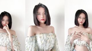 メガネお姉さんのセクシーな誘惑