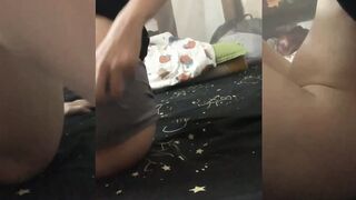 學妹在家偷偷自慰