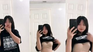 服を脫いで8