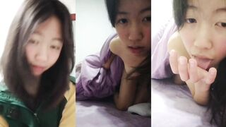 巨乳うさぎ歯の雌犬が乳を揉み割れ目を開く