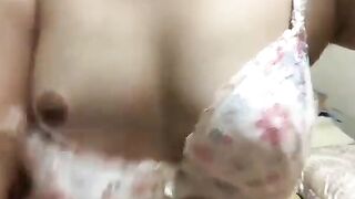 女網友自拍大奶鮑魚