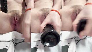 子犬が自慰で大量に水を流す