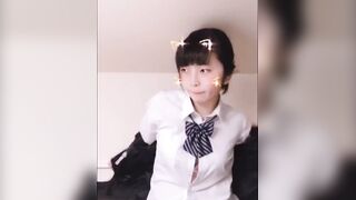 粉嫩櫻花妹