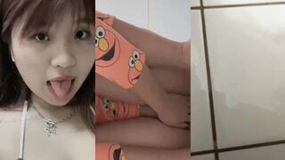 巨乳騷貨自慰對鏡合輯