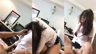 泰國學生妹子穿著校服騎在男友身上