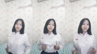大奶妹妹脫衣自拍