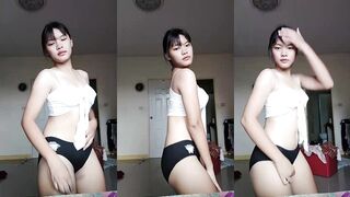 Thai girl naked dance