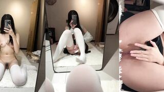 貧乳制服白絲妹妹對鏡