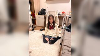貧乳眼鏡JK母狗調教1