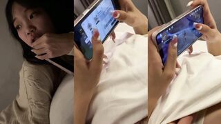 支開閨蜜偷偷來挨一炮
