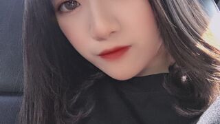 反差貧乳妹子玩屁眼