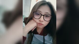Glasses beauty naked dildo masturbation squirt