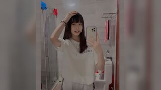 反差可愛妹子學母狗